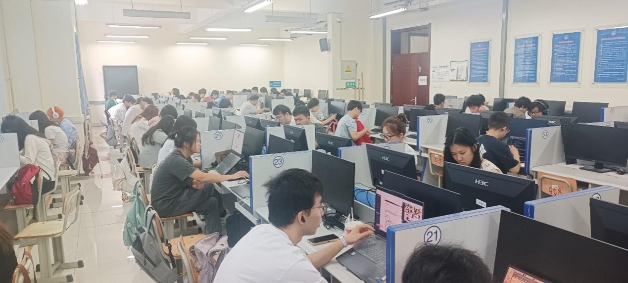校区暑期学校系列报道（六）- 智研算法，力行实训：走进《人工智能技术实践》课程